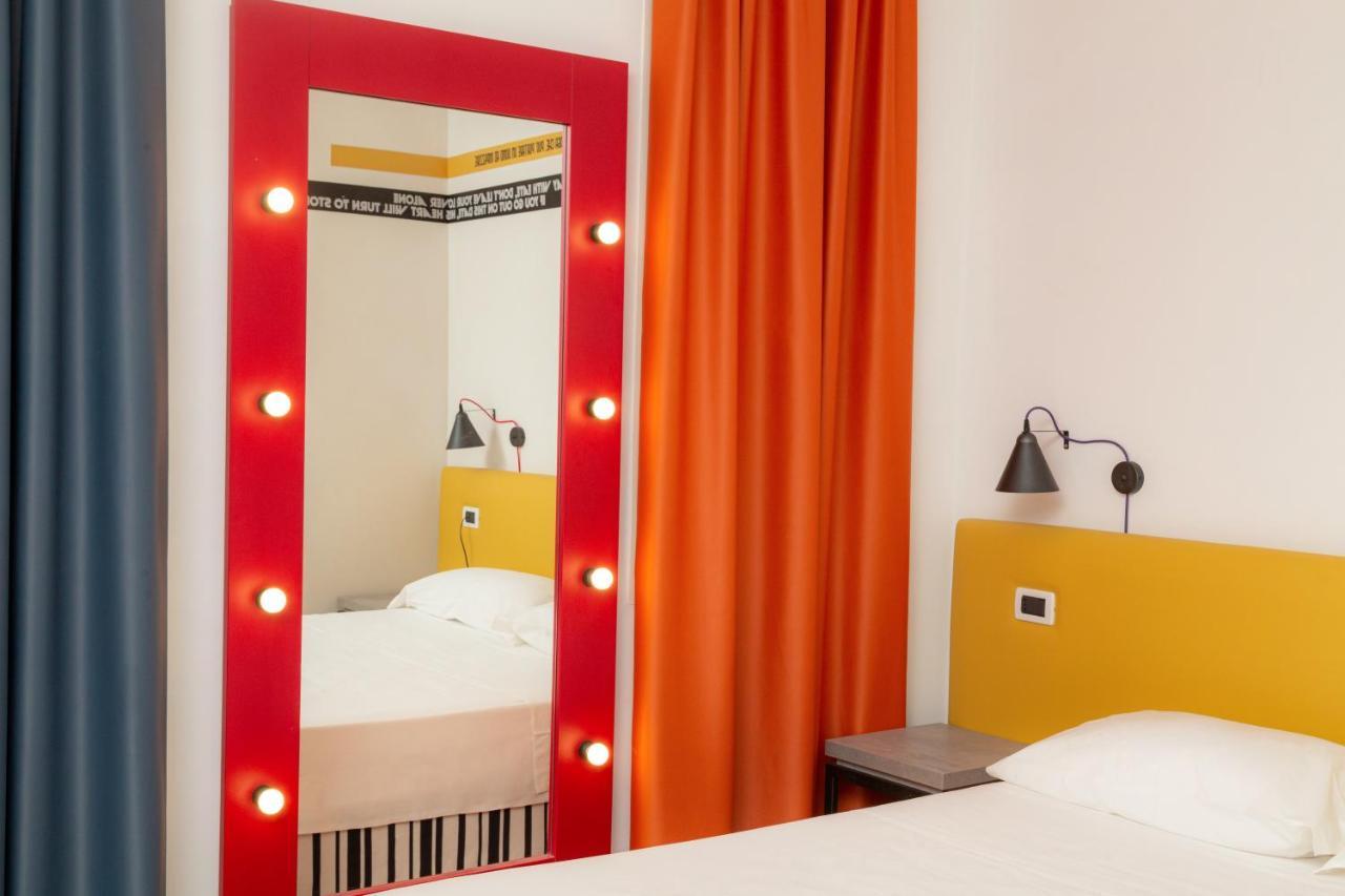 Wave Hotel Acireale Exterior foto