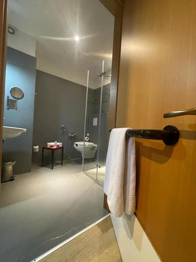 Wave Hotel Acireale Exterior foto